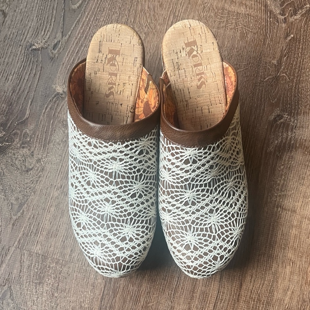 Nora Korks size 11 boho hippie clog slip on mules 3124